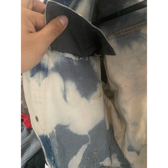 Vintage Edwin Cloud Distressed Denim Jacket by Creator of “The World of Quest” - Picture 8 of 8